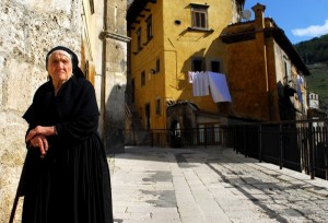 A lady in Italy. Photograph © Marina Spironetti - www.marinaspironetti.com